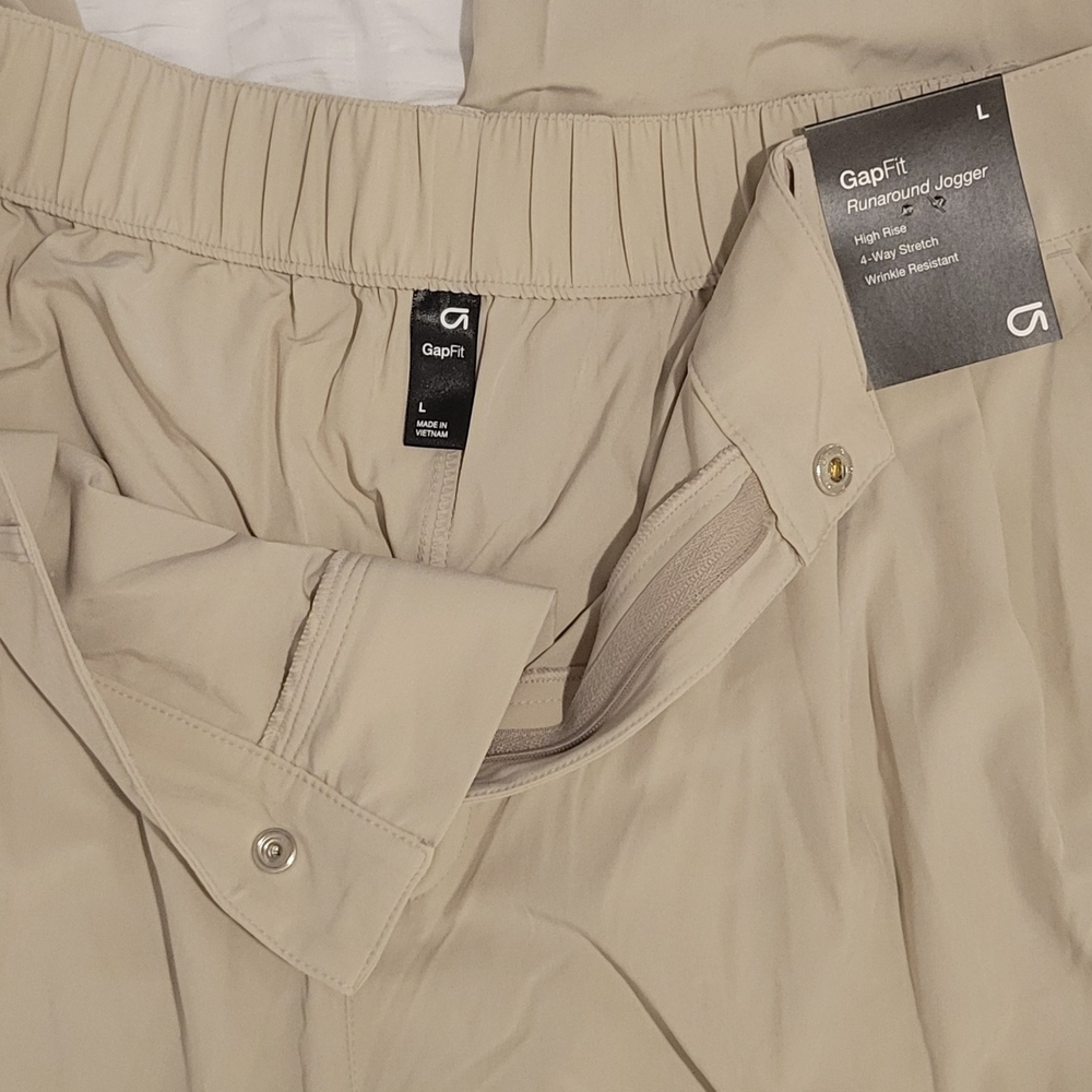 GAPfit Runaround Jogger - Picture 3 of 4